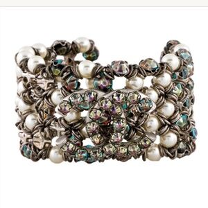 🤩 *Magnificent* AUTHENTIC Chanel Strass & Faux Pearl CC Bracelet 🥰